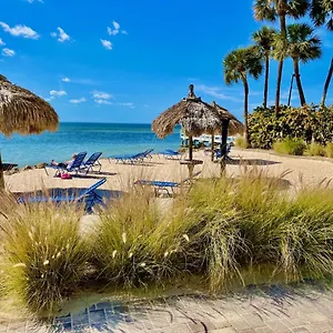 Aparthotel 2 Bed With Balcony Facing Pool And Sunsets! Tampa